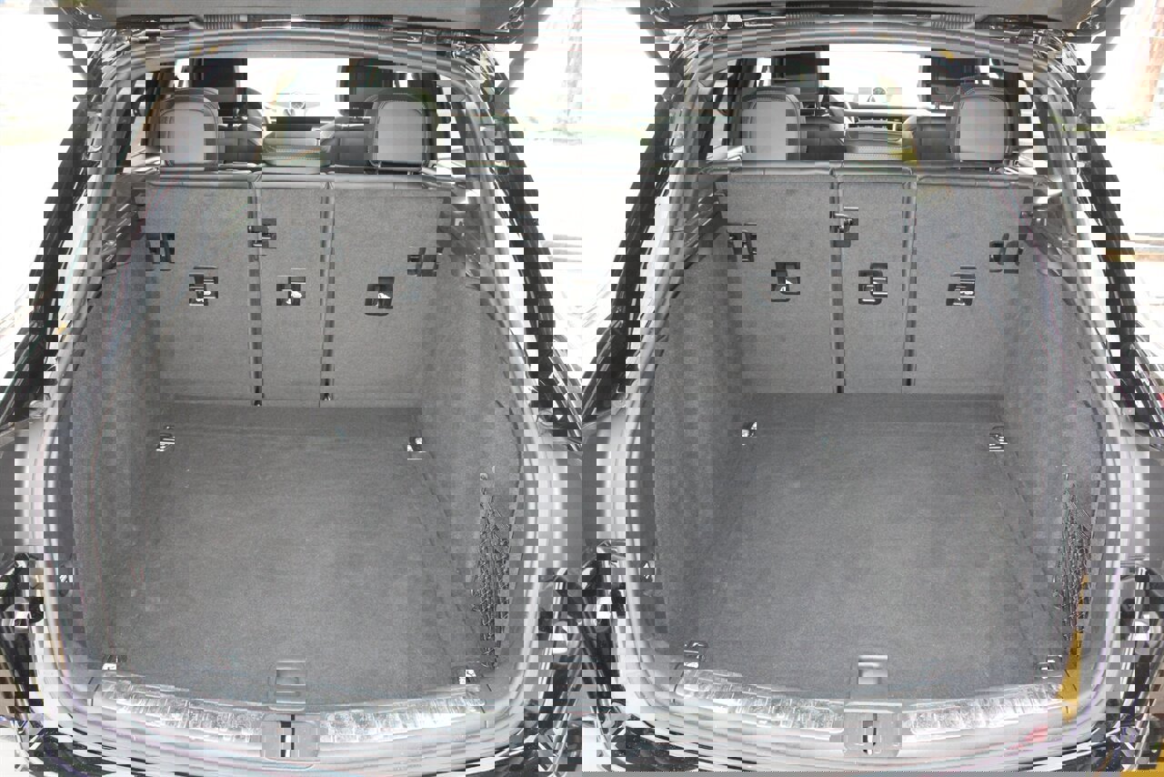 Used 2020 Porsche Macan image 22