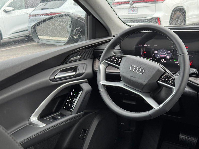New 2025 Audi Q5 Prestige image 7