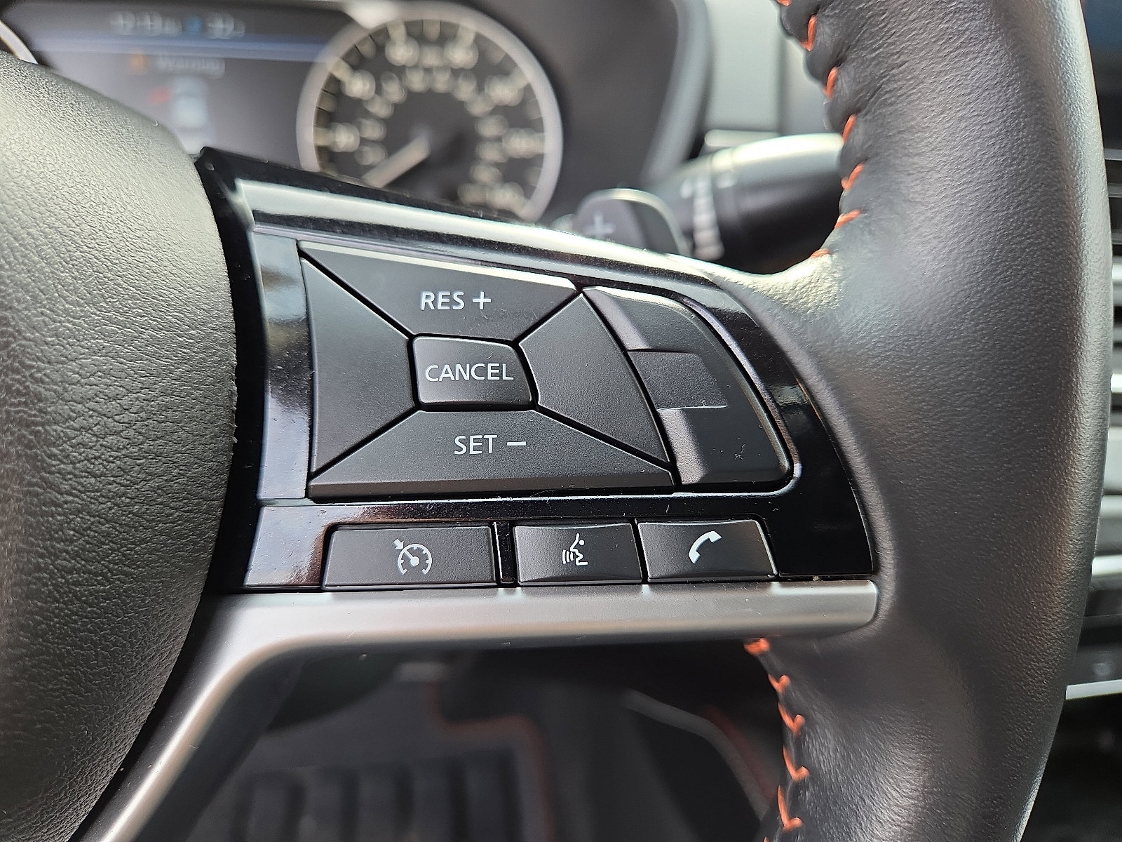 Used 2023 Nissan Altima 2.5 SR w/ SR Premium Package image 23