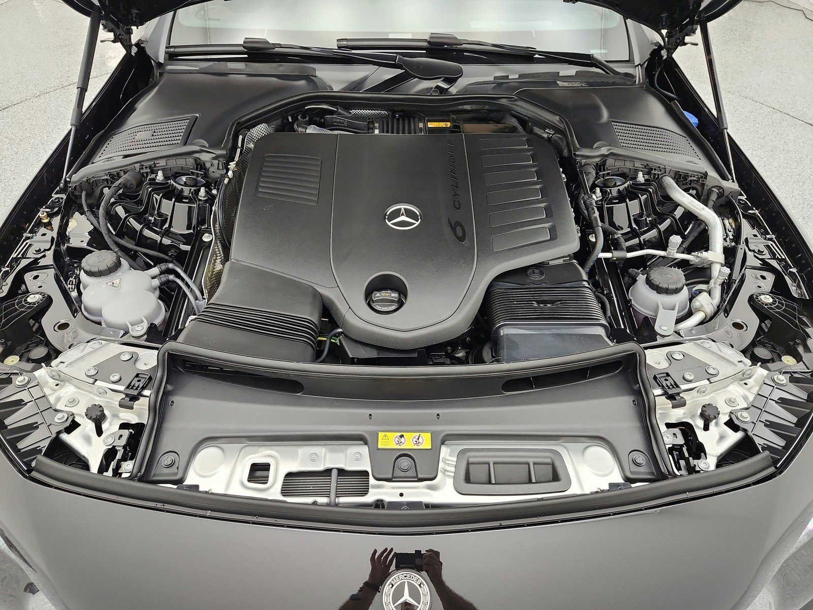 New 2027 Mercedes-Benz CLE 450 4MATIC Cabriolet image 11
