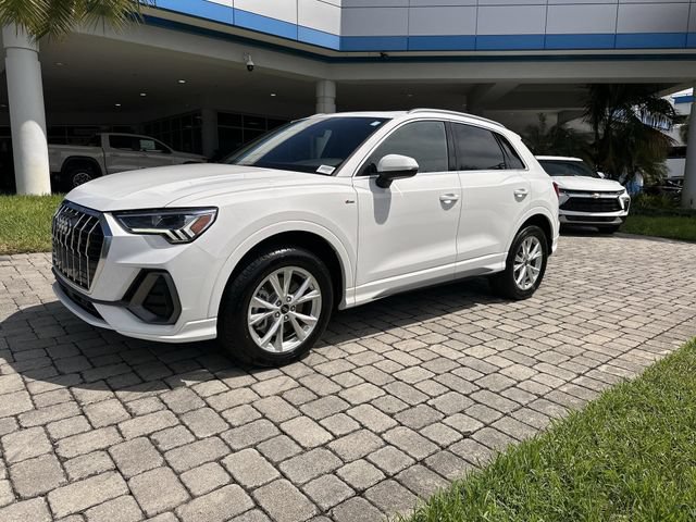 Used 2025 Audi Q3 2.0T Premium AWD/4WD image 21