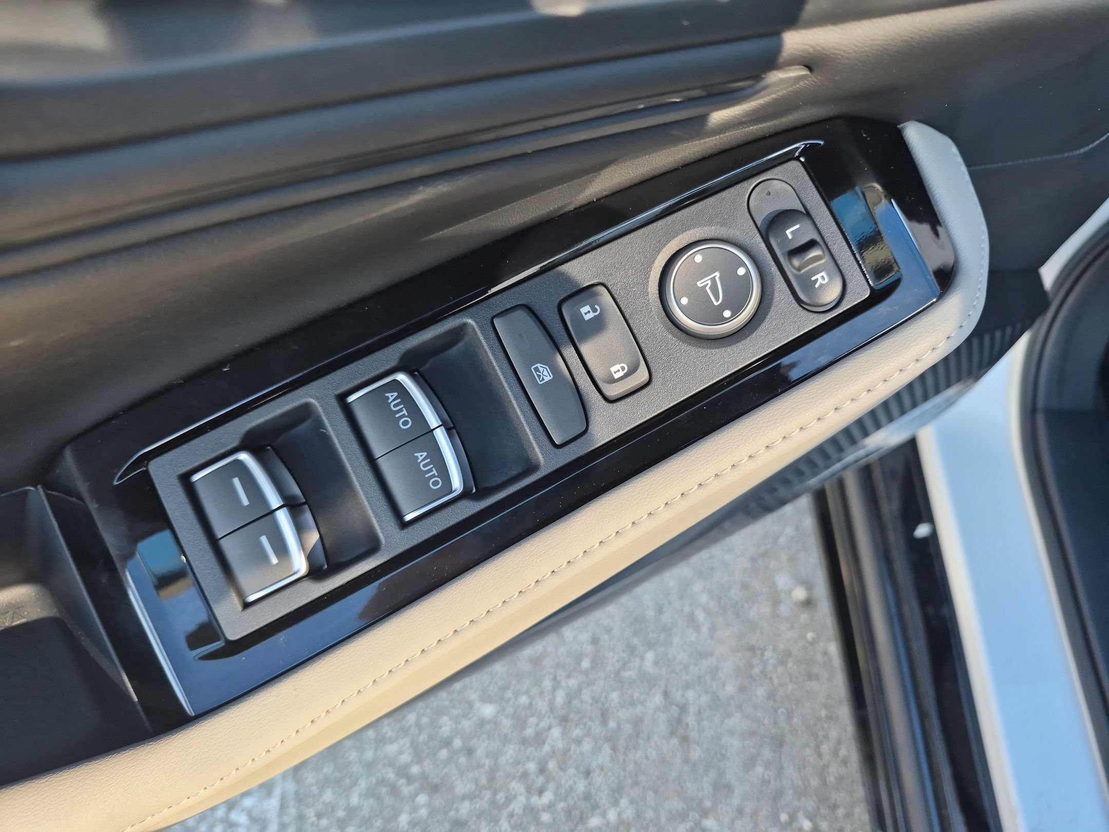 New 2026 Honda Accord Touring image 11