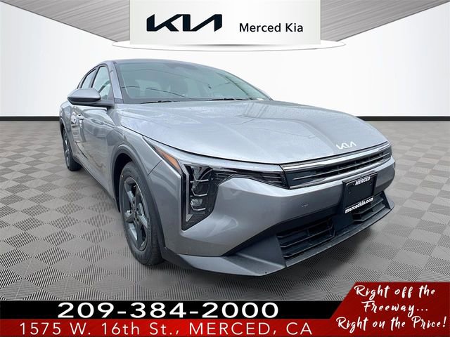 New 2026 Kia K4 FWD image 1