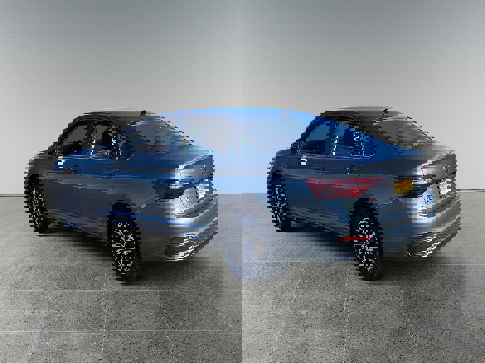 Used 2024 Volkswagen Jetta S image 3