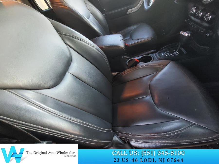 Used 2017 Jeep Wrangler Unlimited Sahara w/ Quick Order Package 24E Chief image 22