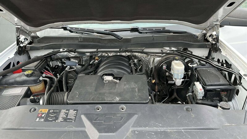 Used 2015 Chevrolet Silverado 1500 W/T RWD image 17