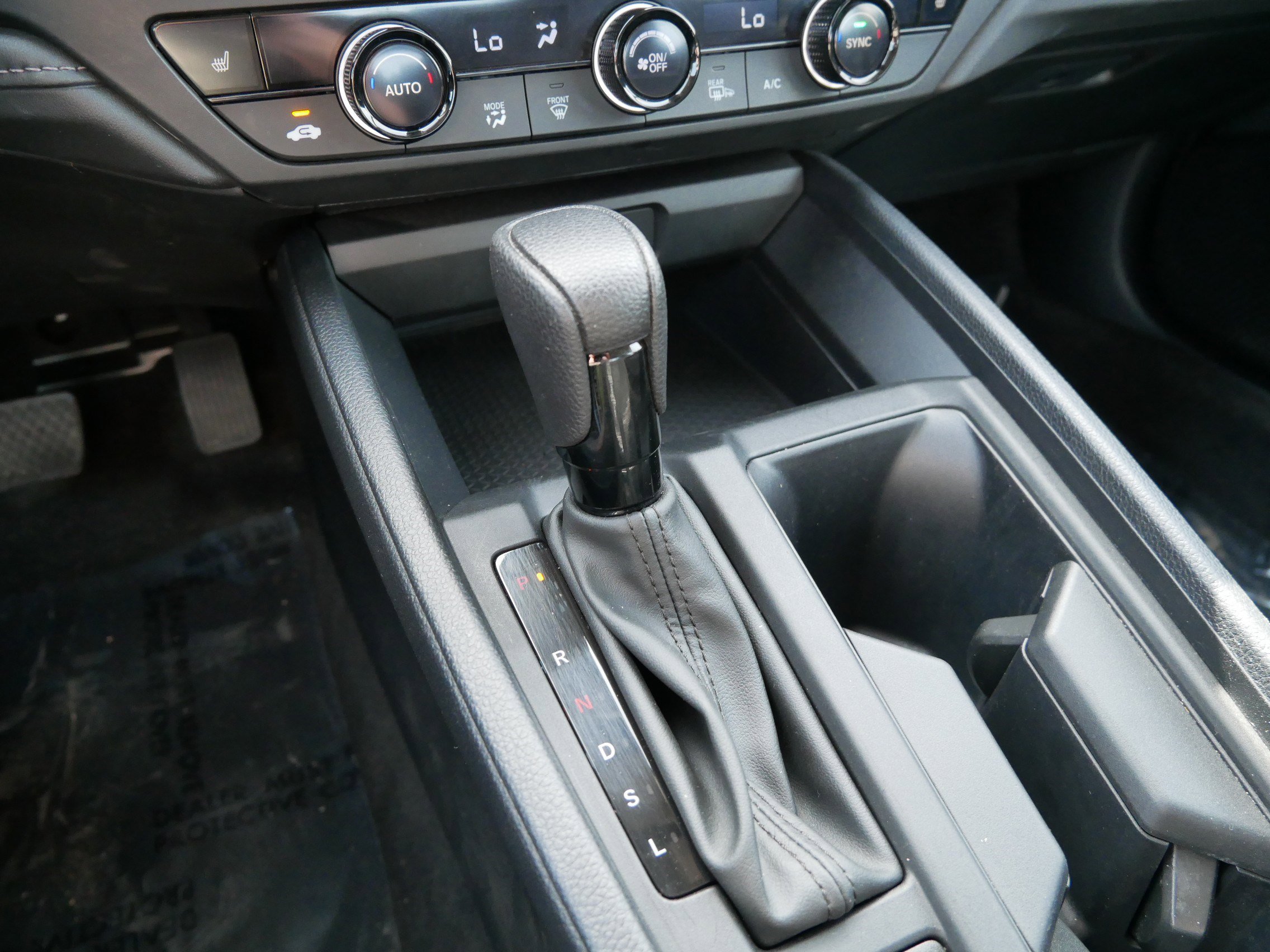 Used 2023 Honda Accord EX image 24