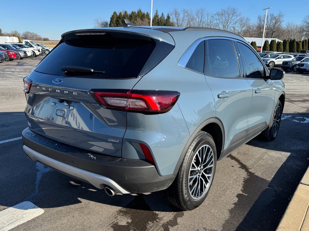 Used 2023 Ford Escape SE FWD image 9