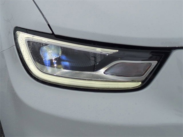 New 2026 Chrysler Pacifica Select image 10