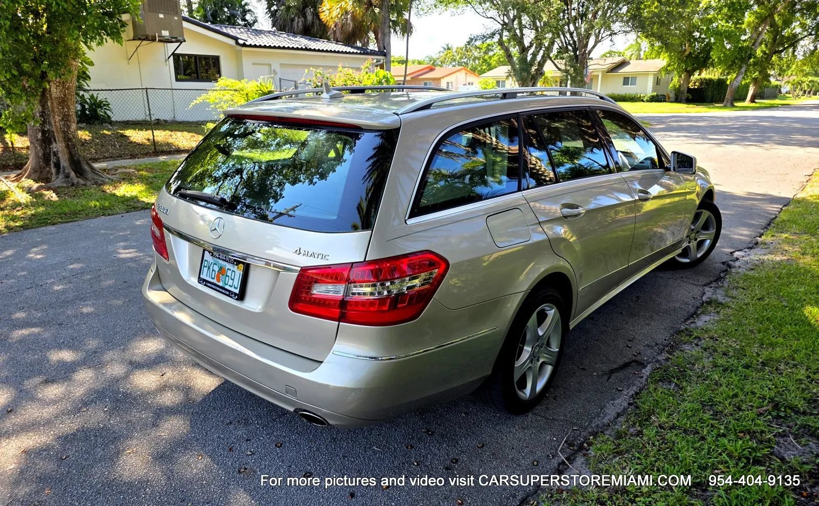 Used 2011 Mercedes-Benz E 350 4MATIC Wagon image 19
