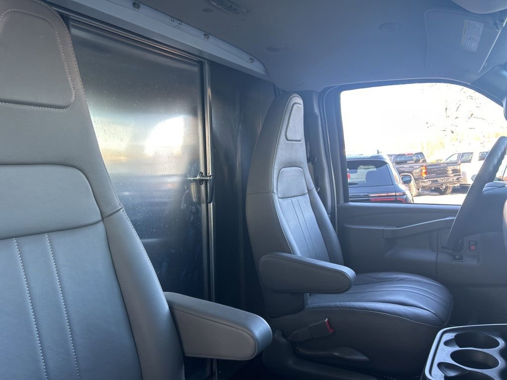 New 2025 Chevrolet Express 3500 w/ Power Convenience Package image 14