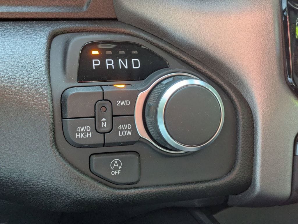New 2026 RAM 1500 Express AWD/4WD image 21