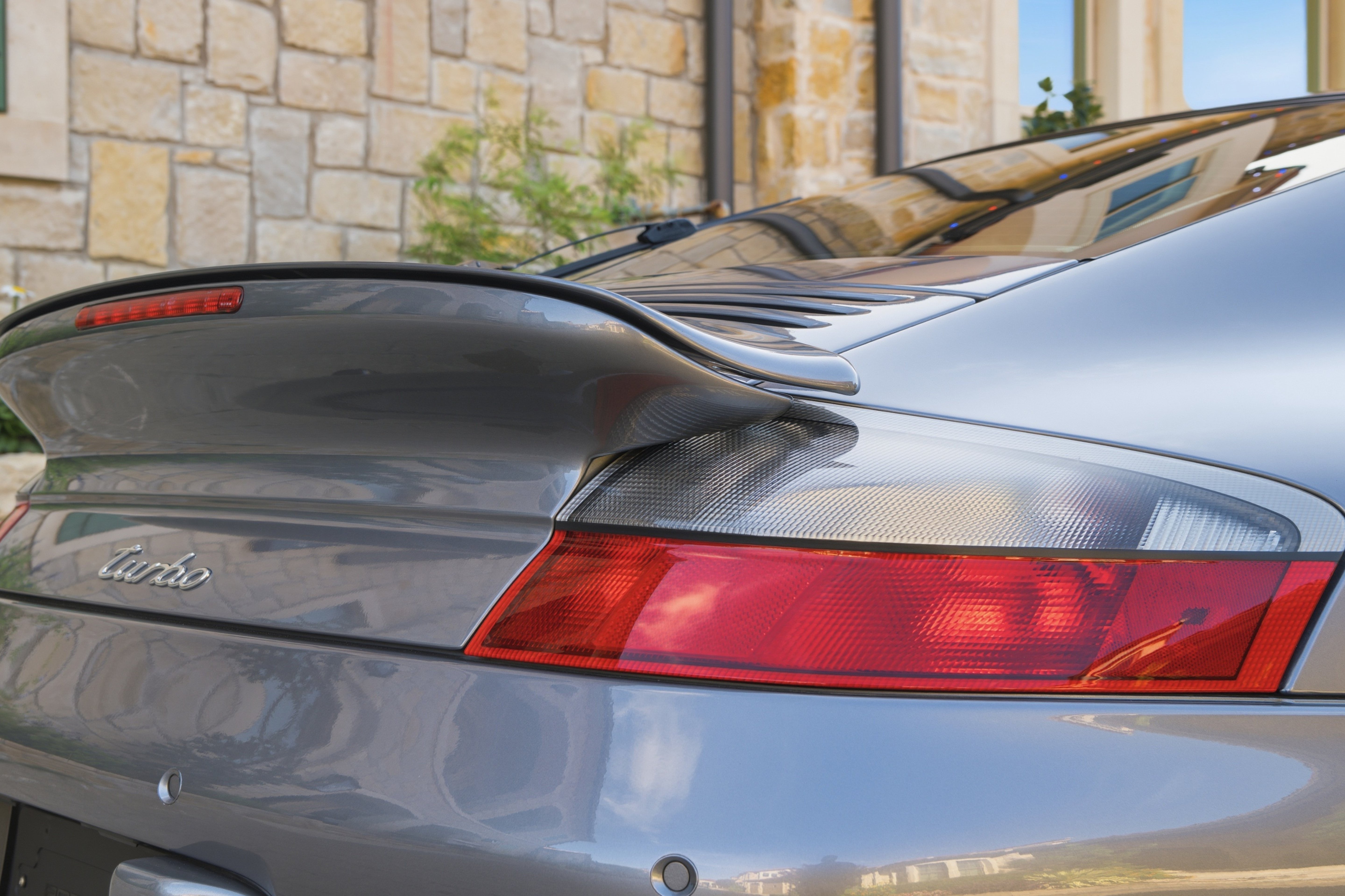 Used 2001 Porsche 911 Turbo AWD/4WD image 29