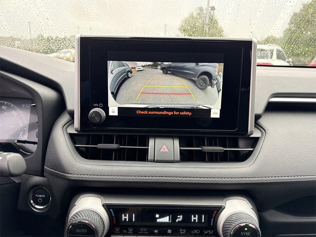Used 2024 Toyota RAV4 XLE image 30