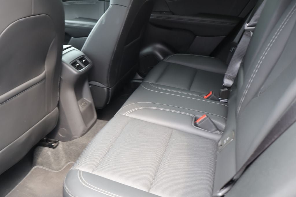 Used 2024 Buick Envision Preferred AWD/4WD image 18