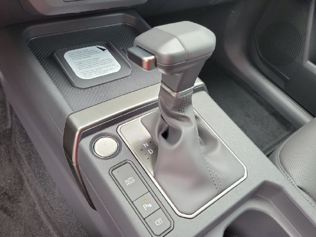 New 2027 Kia Seltos X-Line S w/ X-Line S Premium Package AWD/4WD image 30