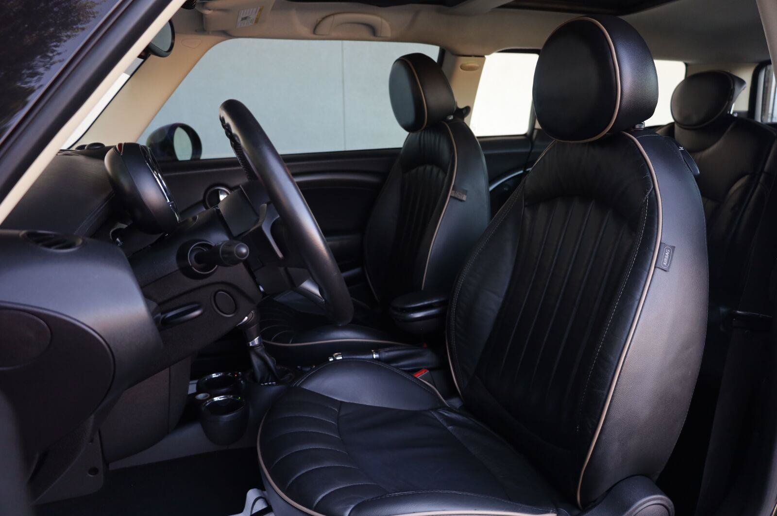 Used 2013 MINI Cooper Clubman S w/ Premium Pkg 2 FWD image 12