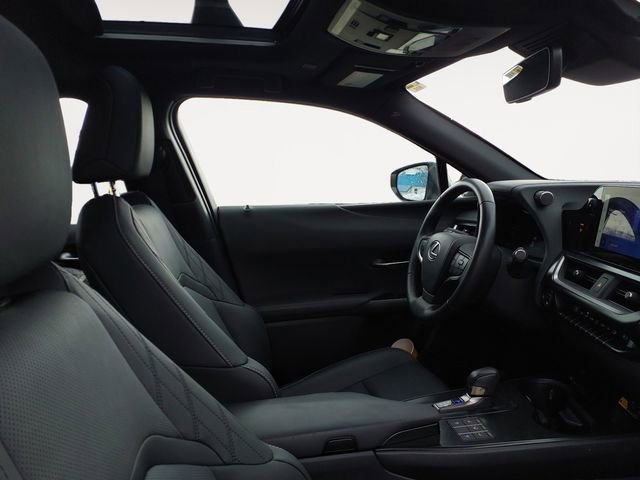 Used 2025 Lexus UX 300h AWD w/ Accessory Package (Z1) image 14