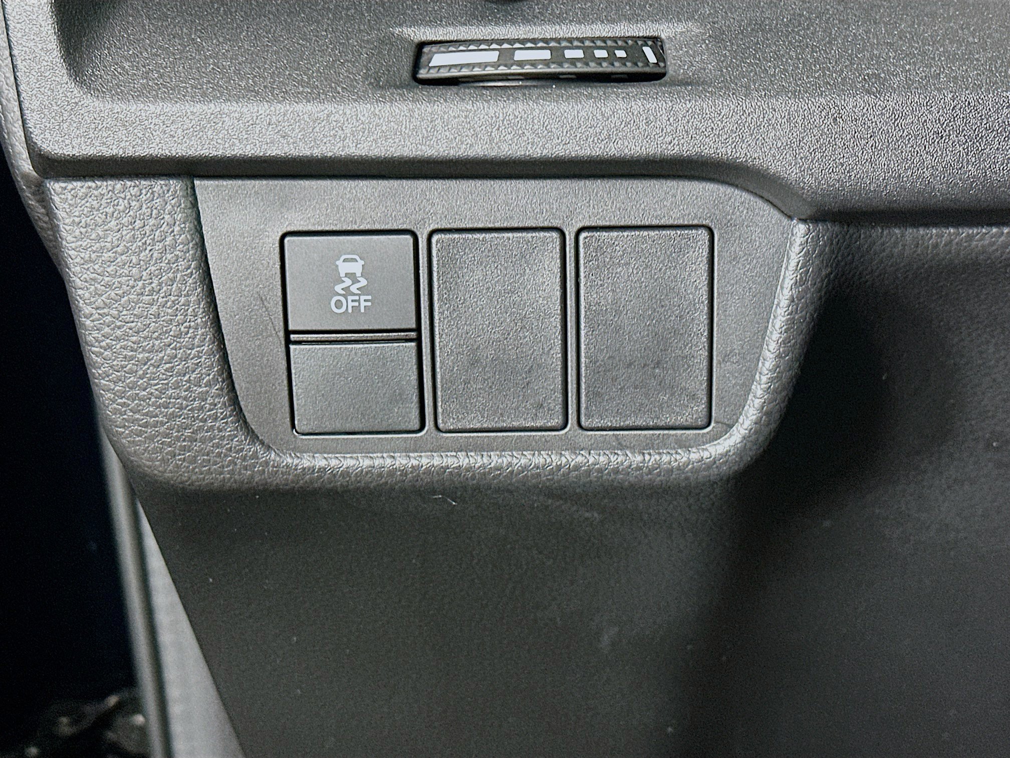 Used 2023 Honda CR-V LX image 17