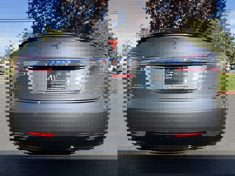 Used 2017 Tesla Model S P100D image 10