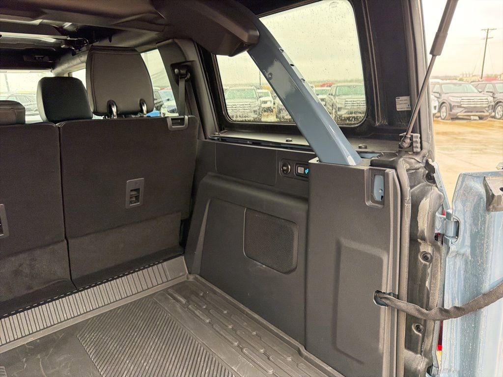 Used 2024 Ford Bronco Black Diamond image 27