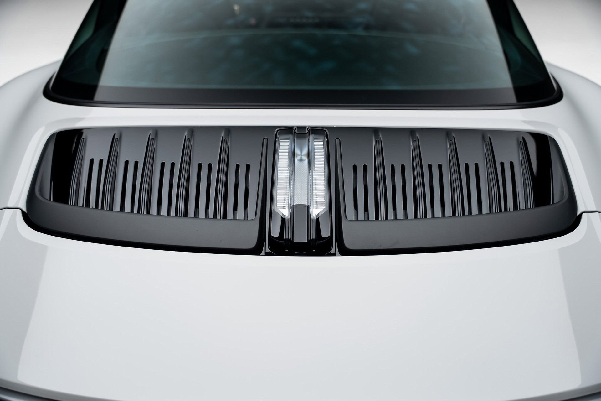 Used 2025 Porsche 911 Targa 4 GTS w/ Premium Package image 33