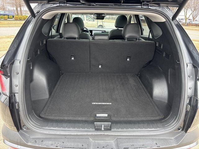 Used 2025 Hyundai Tucson Limited image 8