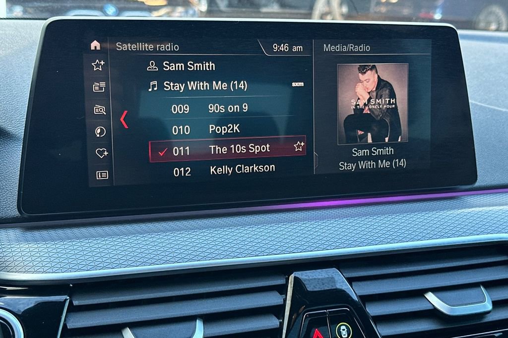 Used 2019 BMW 530e w/ M Sport Package image 20