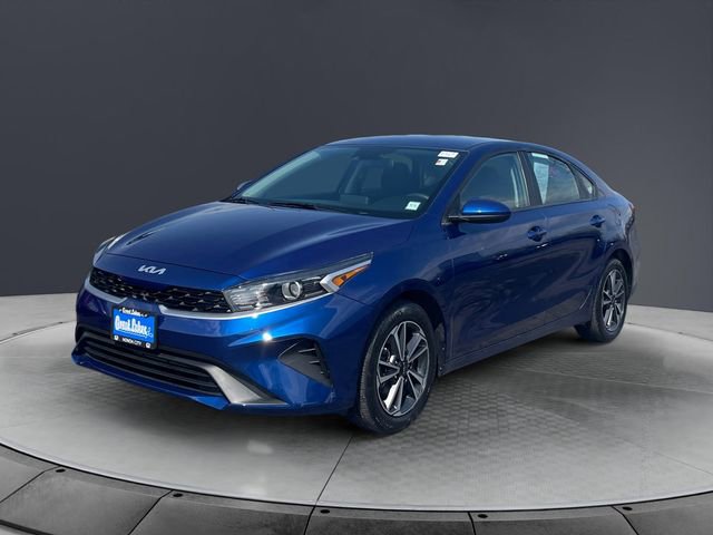 Used 2023 Kia Forte LXS FWD image 7