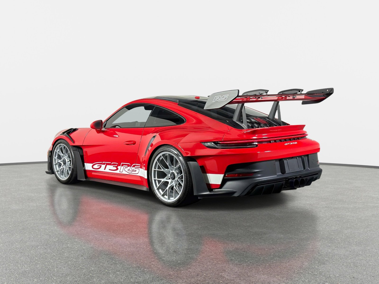 Used 2025 Porsche 911 GT3 RS RWD image 5