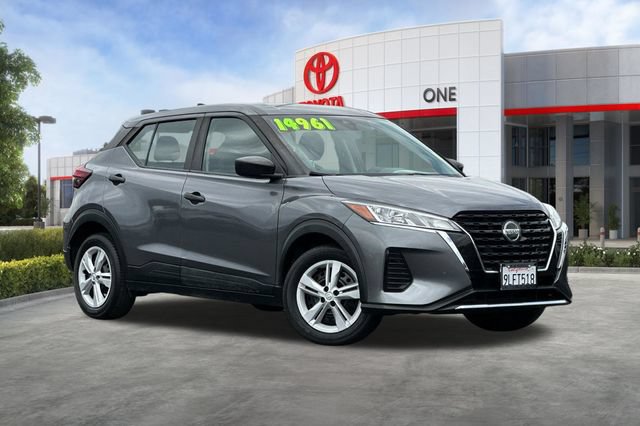 Used 2021 Nissan Kicks S FWD video 2