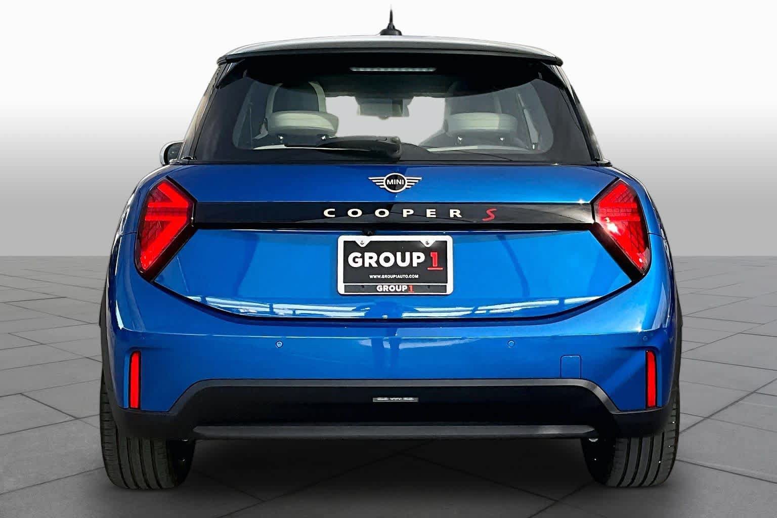 Used 2026 MINI Cooper S FWD image 5