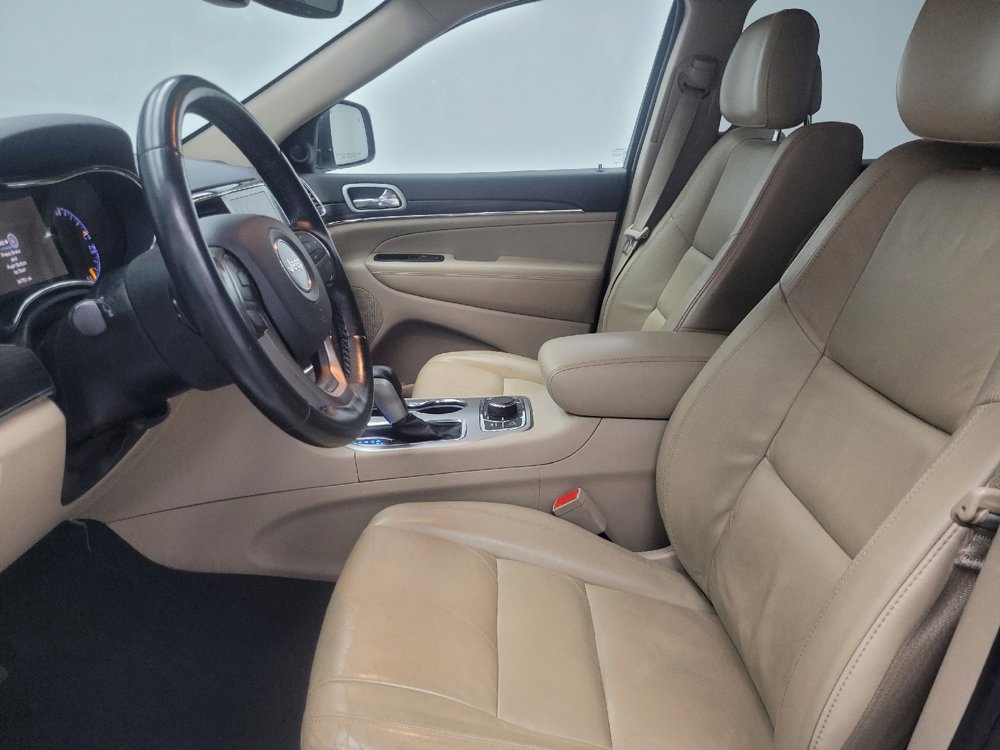 Used 2019 Jeep Grand Cherokee Limited AWD/4WD image 17