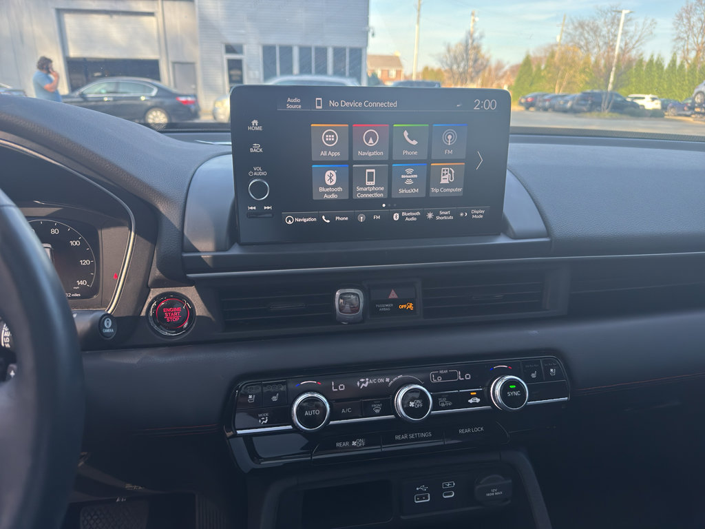 Used 2025 Honda Pilot Black Edition image 18