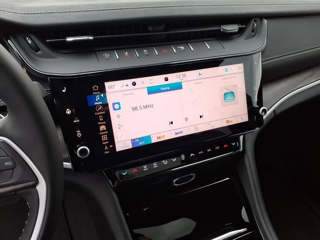 New 2026 Jeep Grand Cherokee L 4WD image 24