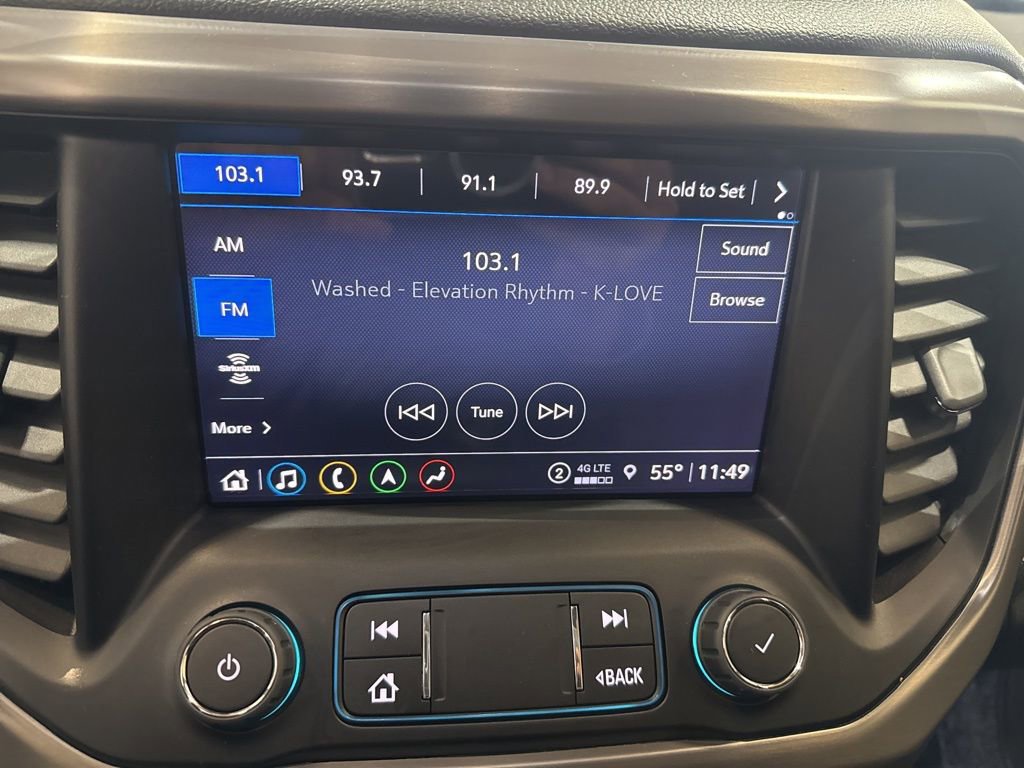 Used 2022 GMC Acadia AT4 w/ Technology Package image 13