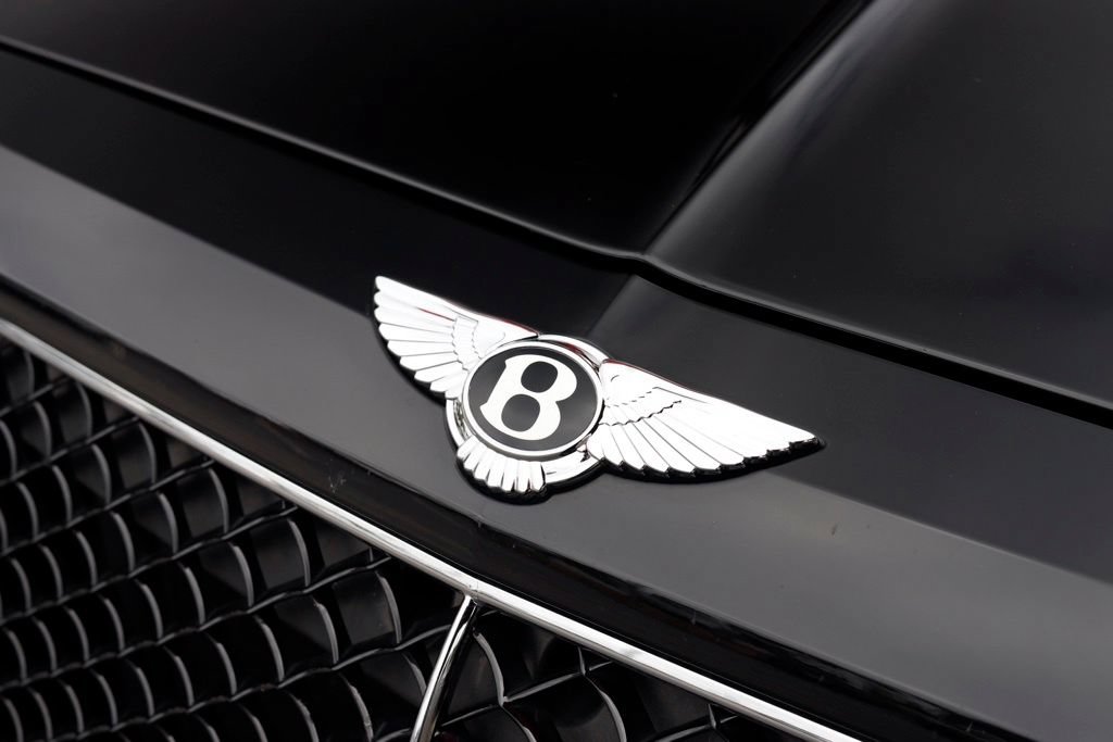 Used 2019 Bentley Bentayga AWD/4WD image 4