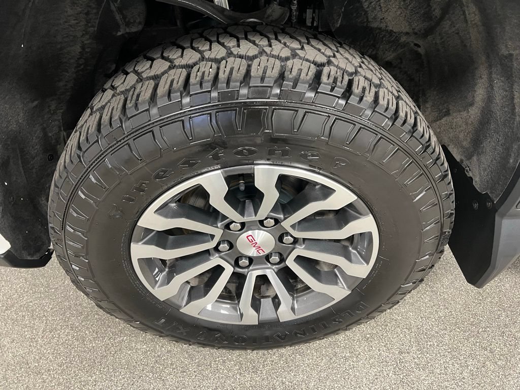 Used 2023 GMC Sierra 1500 AT4 w/ Technology Package AWD/4WD image 20