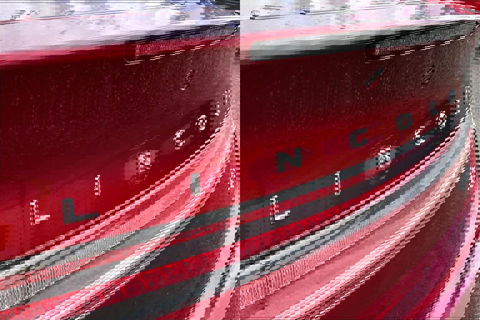 Used 2019 Lincoln MKZ Reserve w/ Reserve Plus Package image 31