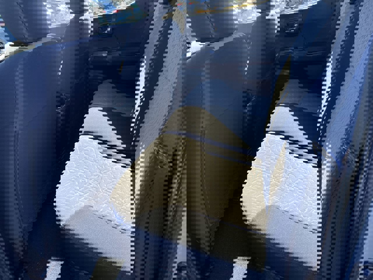 Used 2023 Toyota Tacoma TRD Off-Road image 32