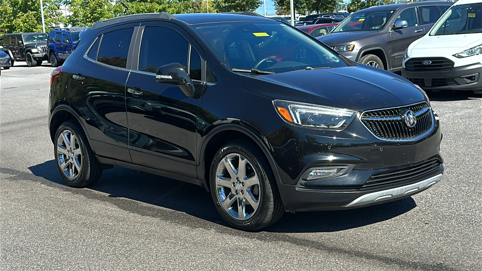 Used 2018 Buick Encore Premium w/ Experience Buick Package AWD/4WD image 2