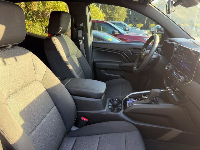 Used 2024 Chevrolet Colorado Trail Boss w/ Technology Package AWD/4WD image 29