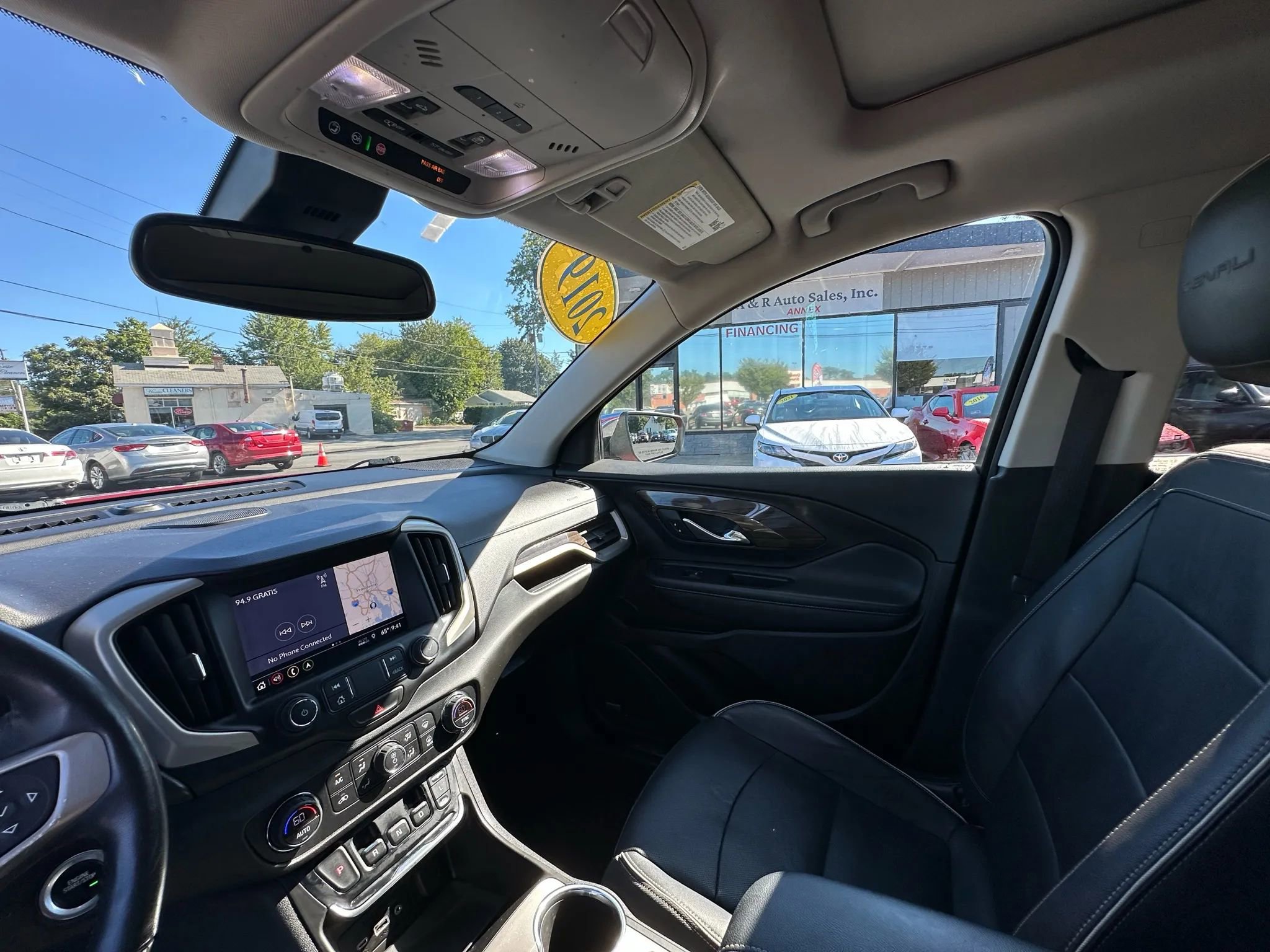 Used 2019 GMC Terrain Denali w/ Advanced Safety Package image 14