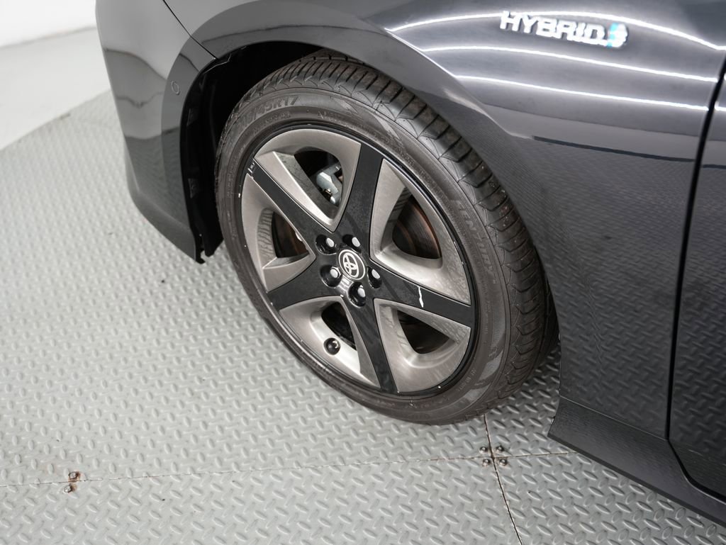 Used 2020 Toyota Prius Limited FWD image 55