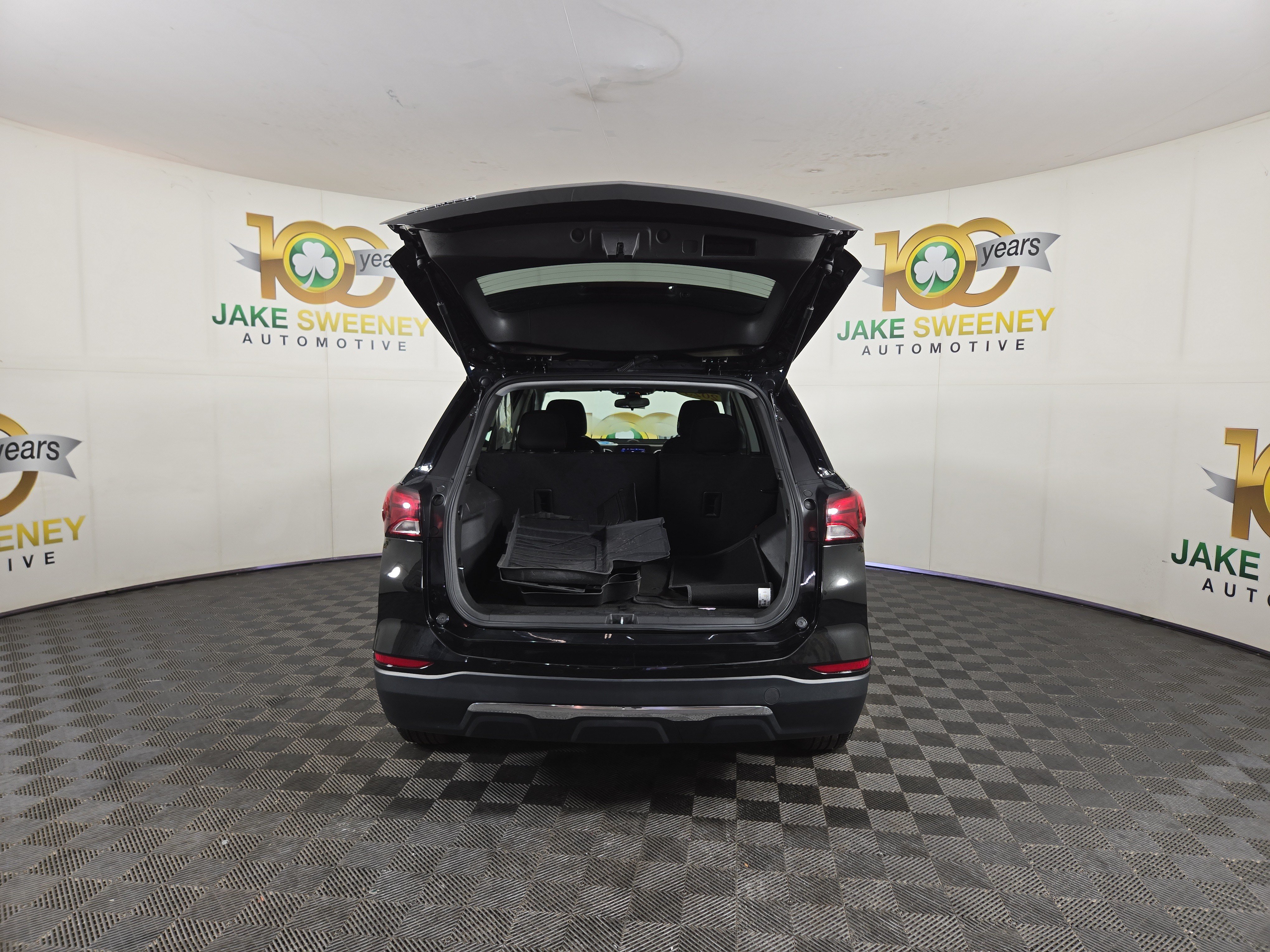 Used 2023 Chevrolet Equinox LT FWD image 31
