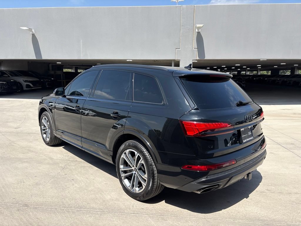 Used 2026 Audi Q7 3.0T Premium w/ Convenience Plus Package AWD/4WD image 8