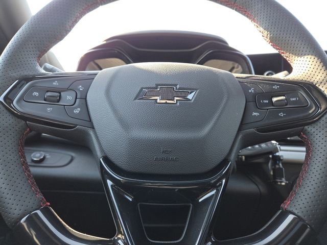 New 2026 Chevrolet Trax RS w/ Sunroof Package image 32