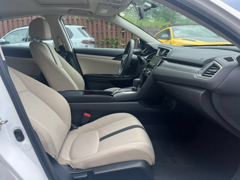Used 2018 Honda Civic EX image 15
