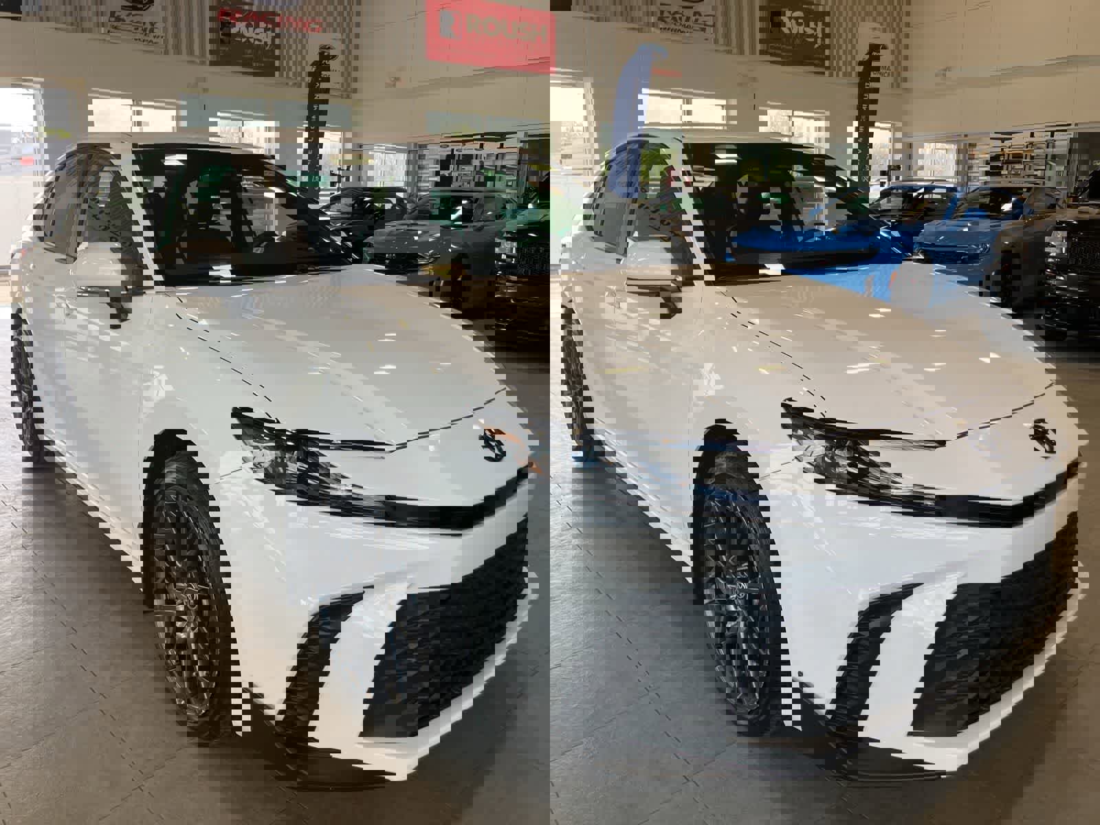 Used 2025 Toyota Camry SE w/ Convenience Package AWD/4WD image 3