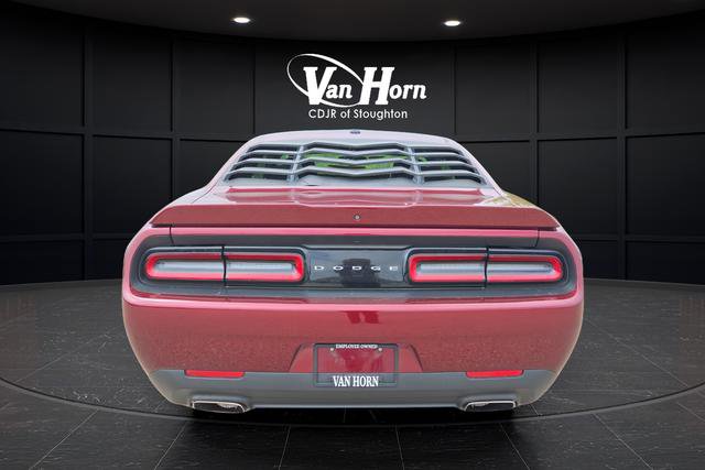 Used 2019 Dodge Challenger SXT RWD image 6